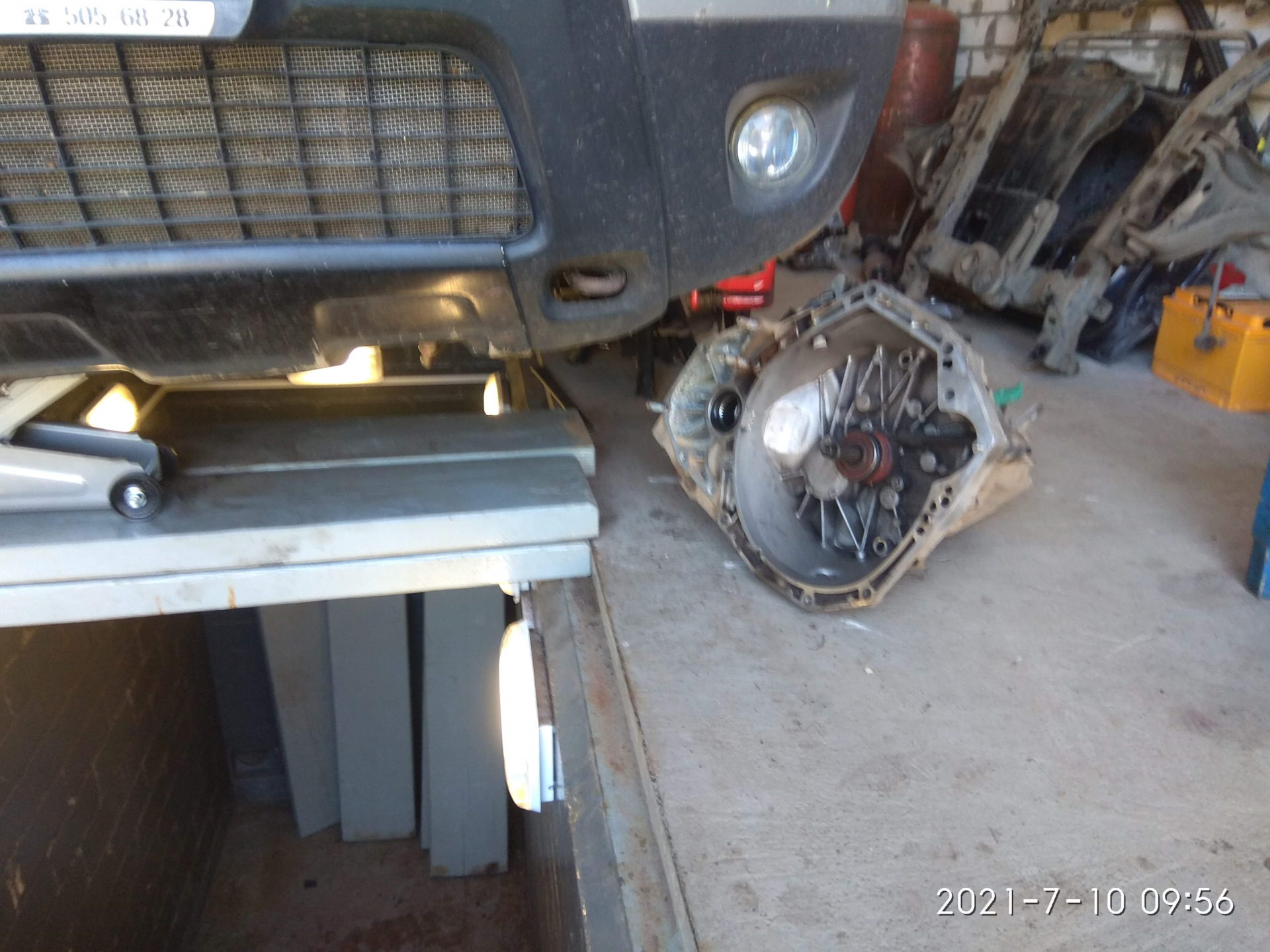 Потек задний сальник коленвала… — Renault Duster (1G), 1,6 л, 2013 года ...