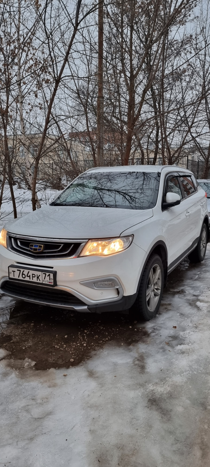 Новый год с новым владельцем — Geely Atlas (1G), 2,4 л, 2018 года | продажа  машины | DRIVE2