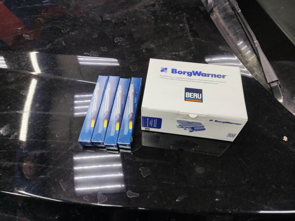 Замена свечей накала и реле накала — BMW X1 (E84), 2 л, 2010 года ...