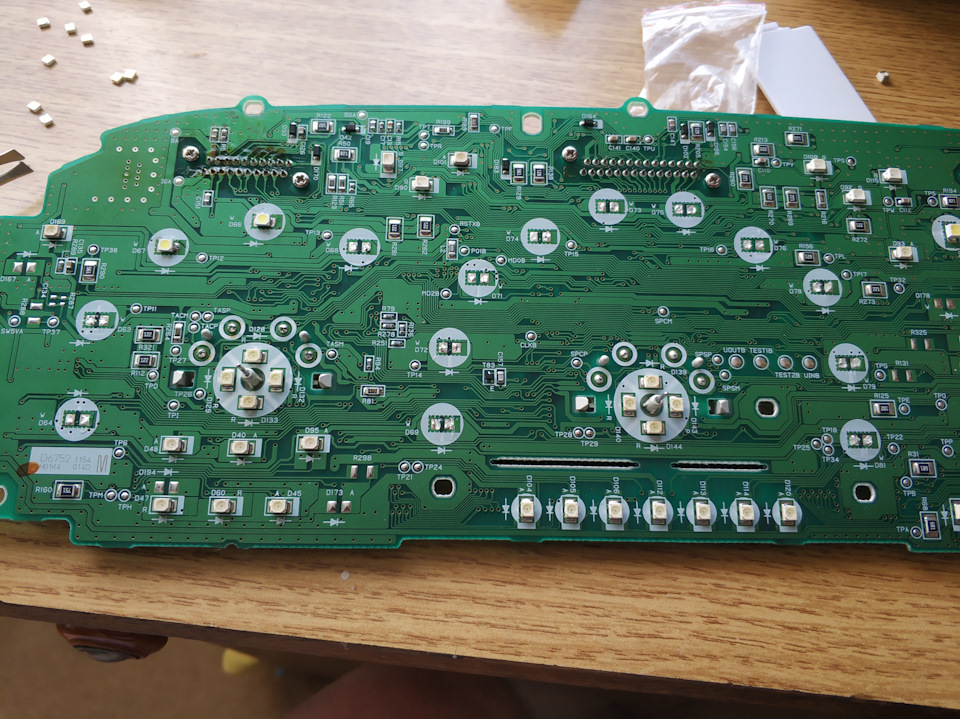 Перепайка светодиодов в приборке — Honda FR-V, 2,2 л, 2006 года ...