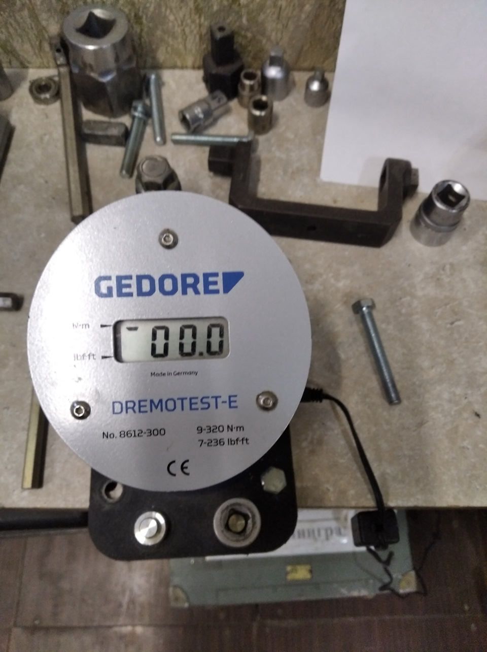 9-320 Нм — Opel Meriva (B). Запчасти на фото: N08612