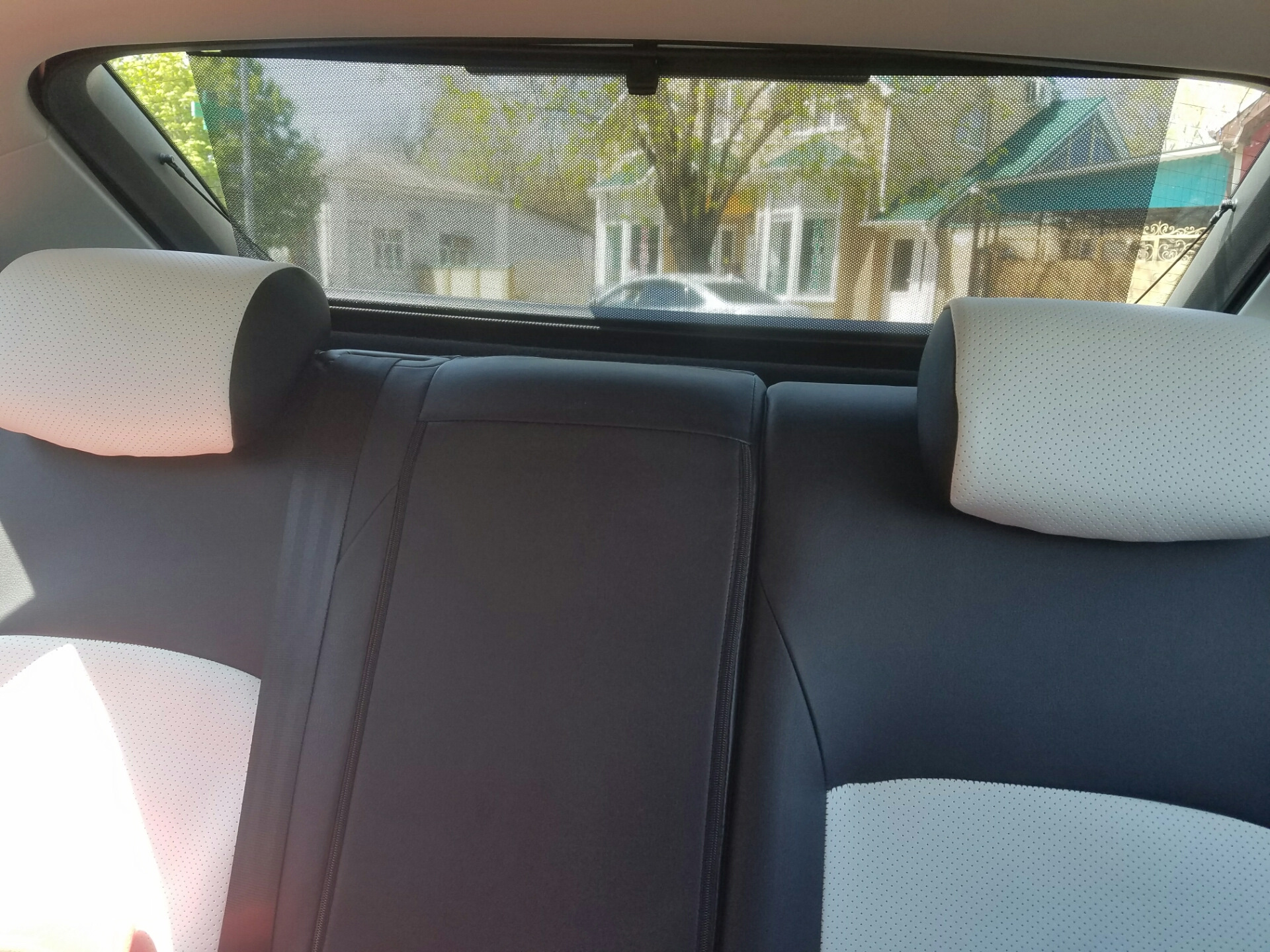 Шторки для skoda octavia a7. Шкода шторки. Каркасные шторки на шкоду кодиак. Шторки на передние стекла шкода рапид. Skoda superb laurin klement 2019.