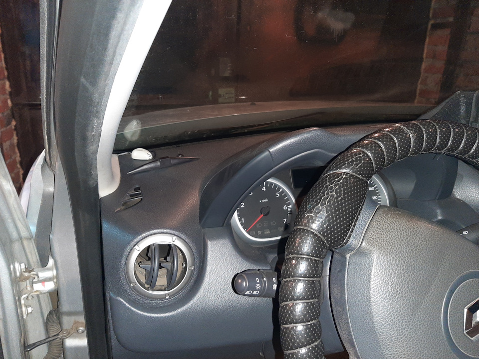 Парктроник 2 — Renault Duster (1G), 2 л, 2014 года | аксессуары | DRIVE2