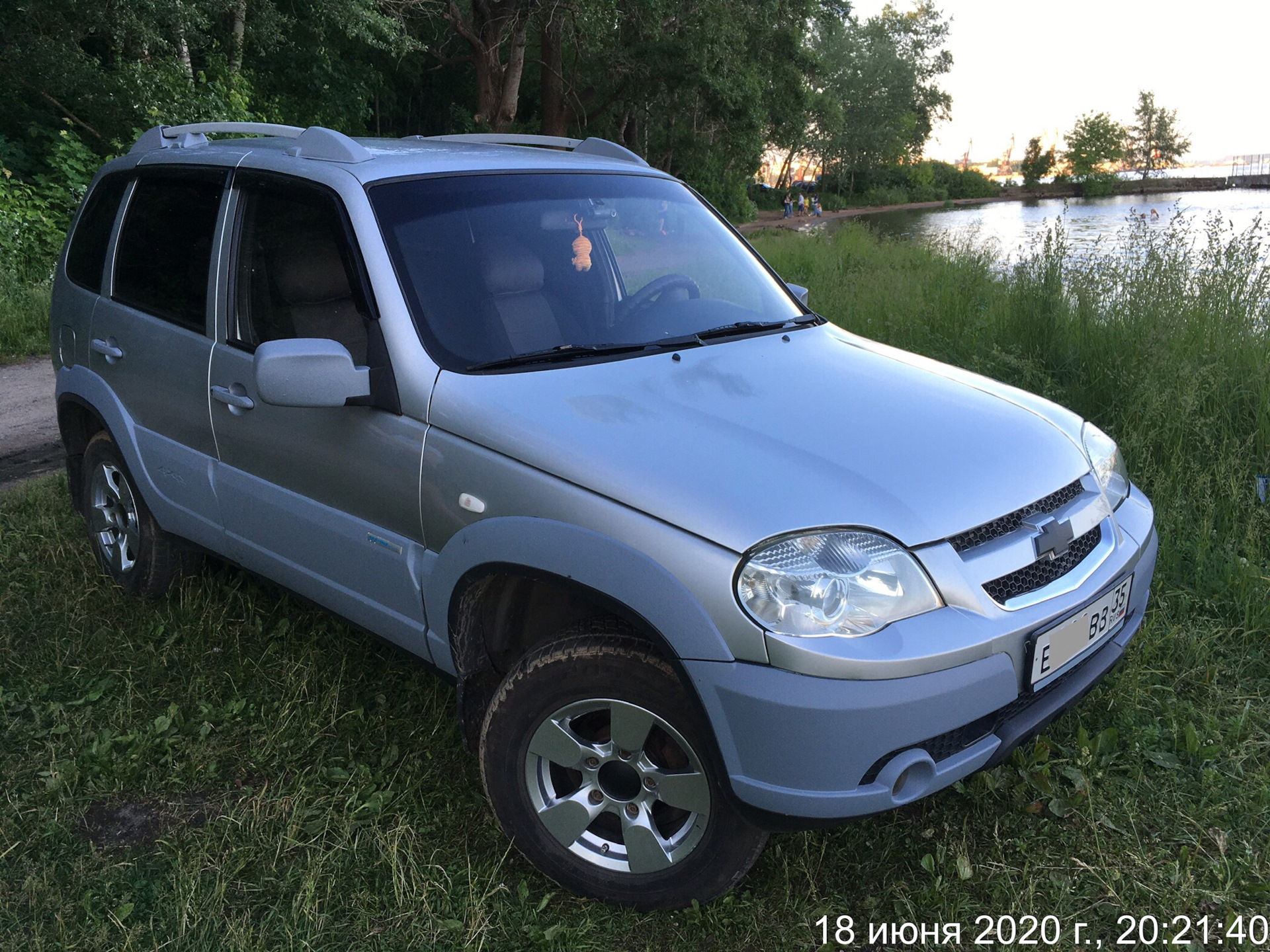 Chevrolet Niva GLX