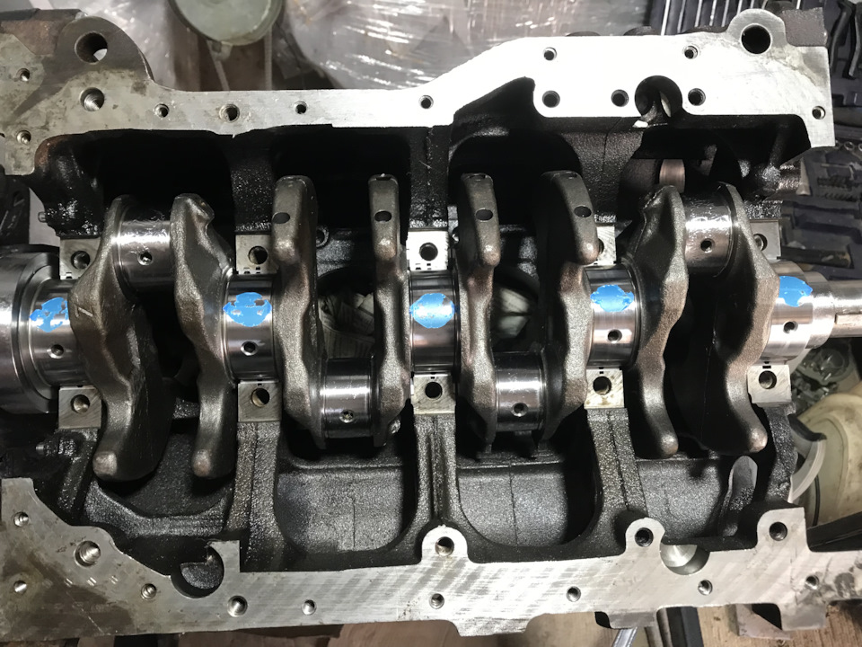 5 — Mitsubishi Airtrek