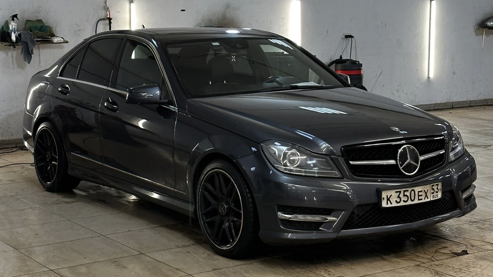 Mercedes-Benz C-class (W204) 1.8 бензиновый 2013 | Цешка на DRIVE2