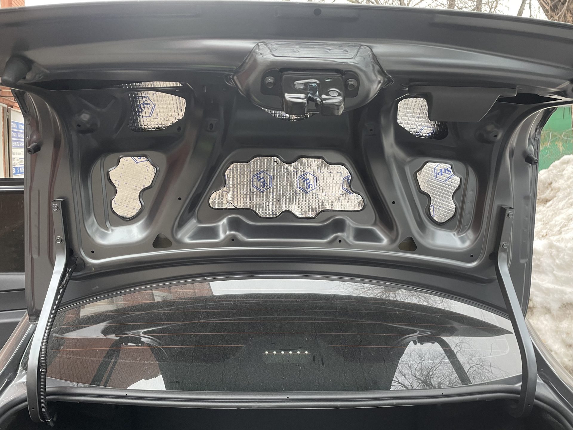 Замена штатки и шумка багажника [4] — Lada Гранта (2G) FL, 1,6 л, 2024 ...