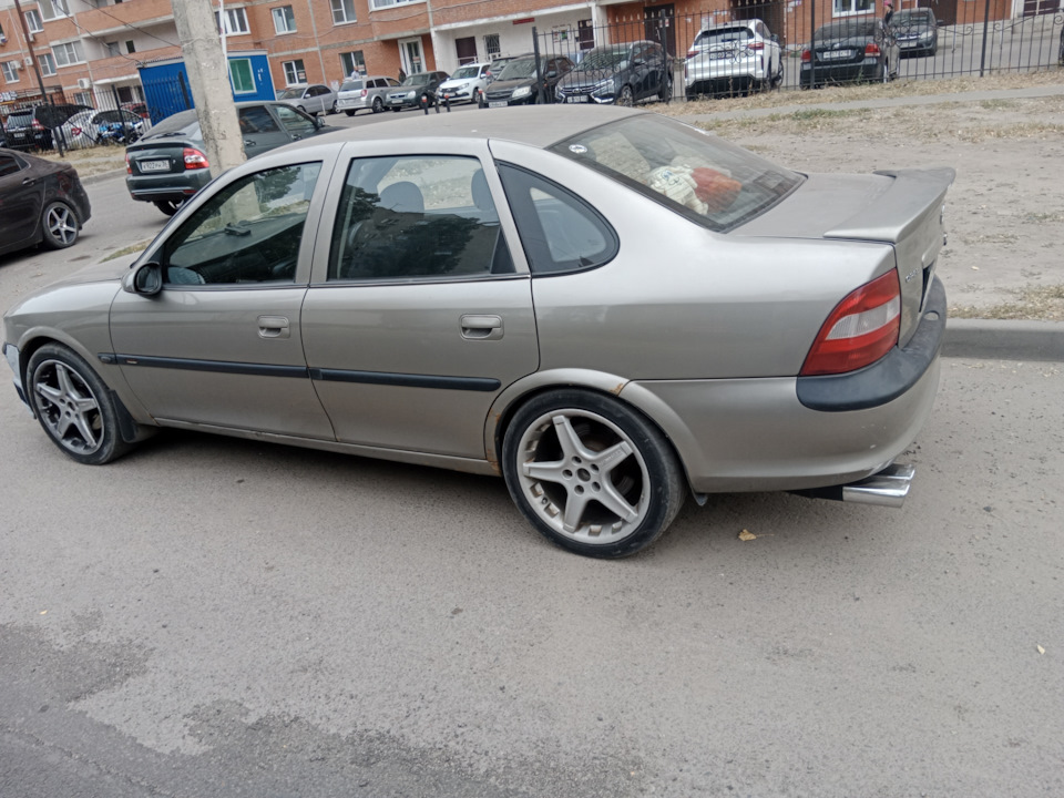 Фото в бортжурнале Opel Vectra B