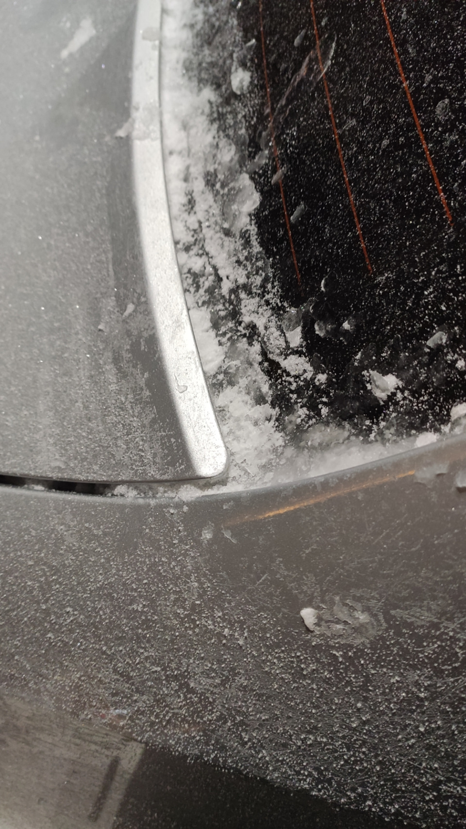 Накладка под заднее стекло — Lada Гранта (1G), 1,6 л, 2012 года ...