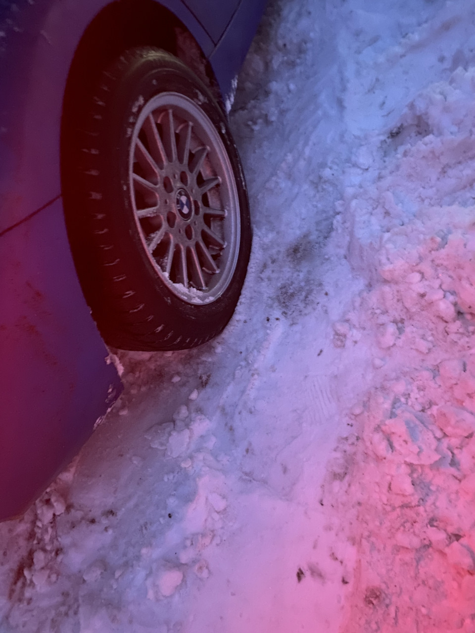 "Липучка" зимой — BMW 1 series (F20), 1,5 л, 2019 года | шины | DRIVE2