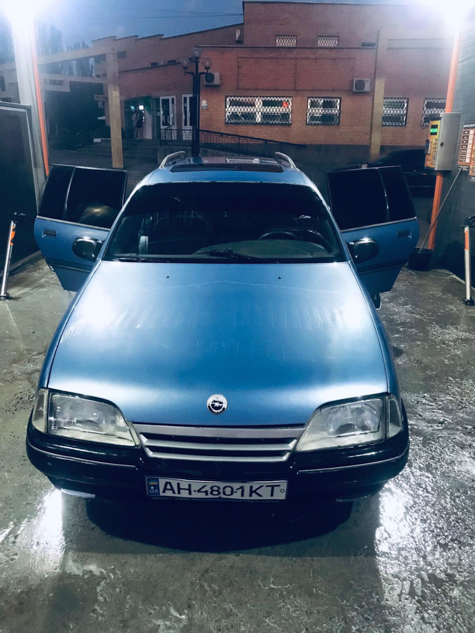 Продал коня! Последние фото владения омежкой. — Opel Omega A, 2 л, 1987  года | продажа машины | DRIVE2