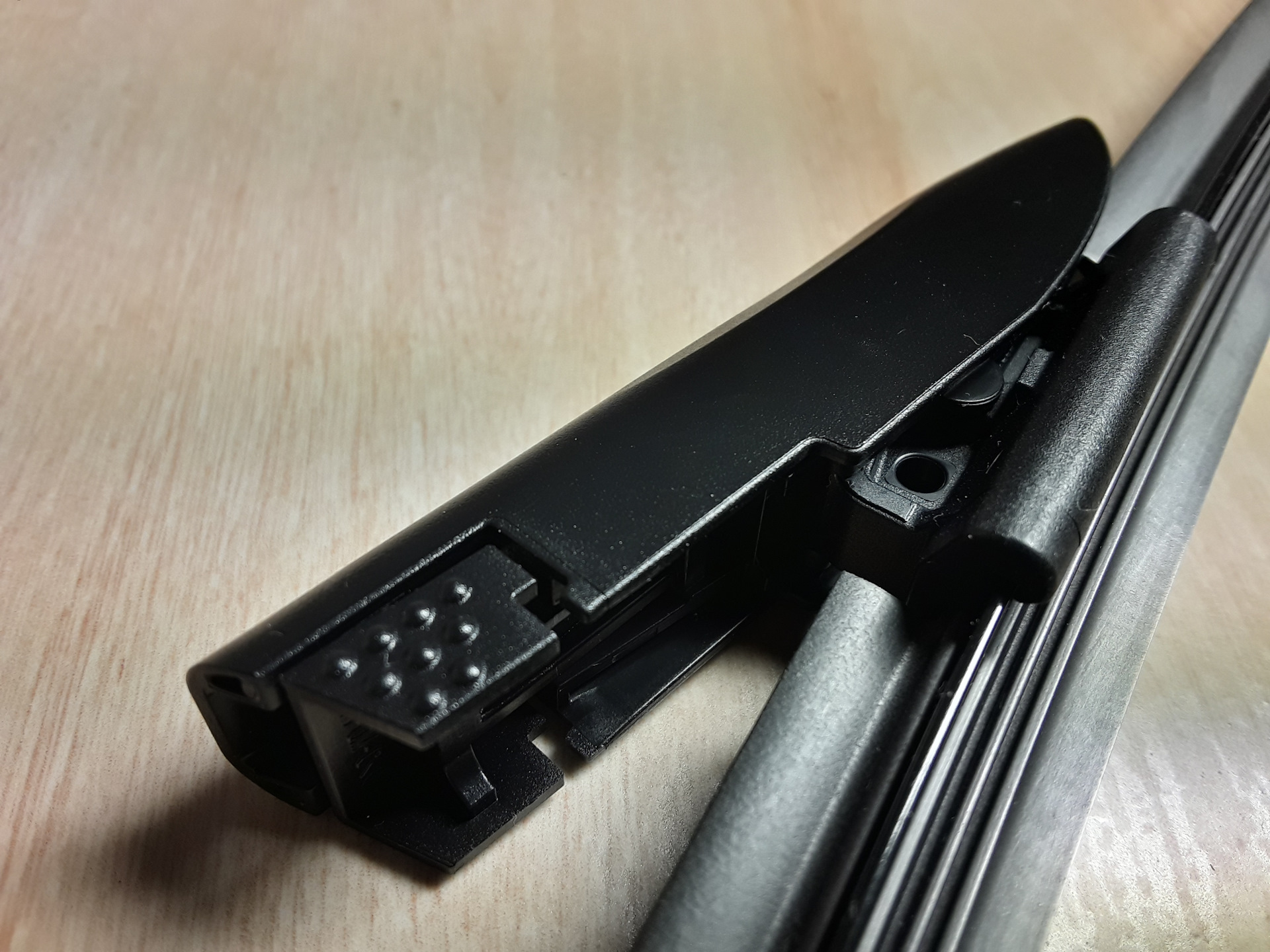 Дворники с креплением bayonet arm. Bayonet arm крепление. Bayonet arm щетки стеклоочистителя. Bayonet arm крепление. Тип крепления bayonet arm.