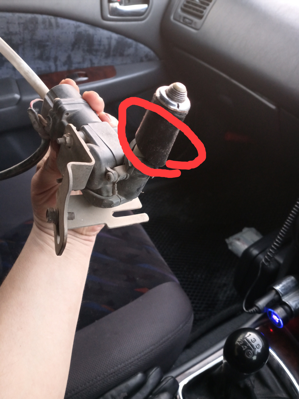 Вопрос в установке габаритной антенны в передней бампер Toyota corona ...