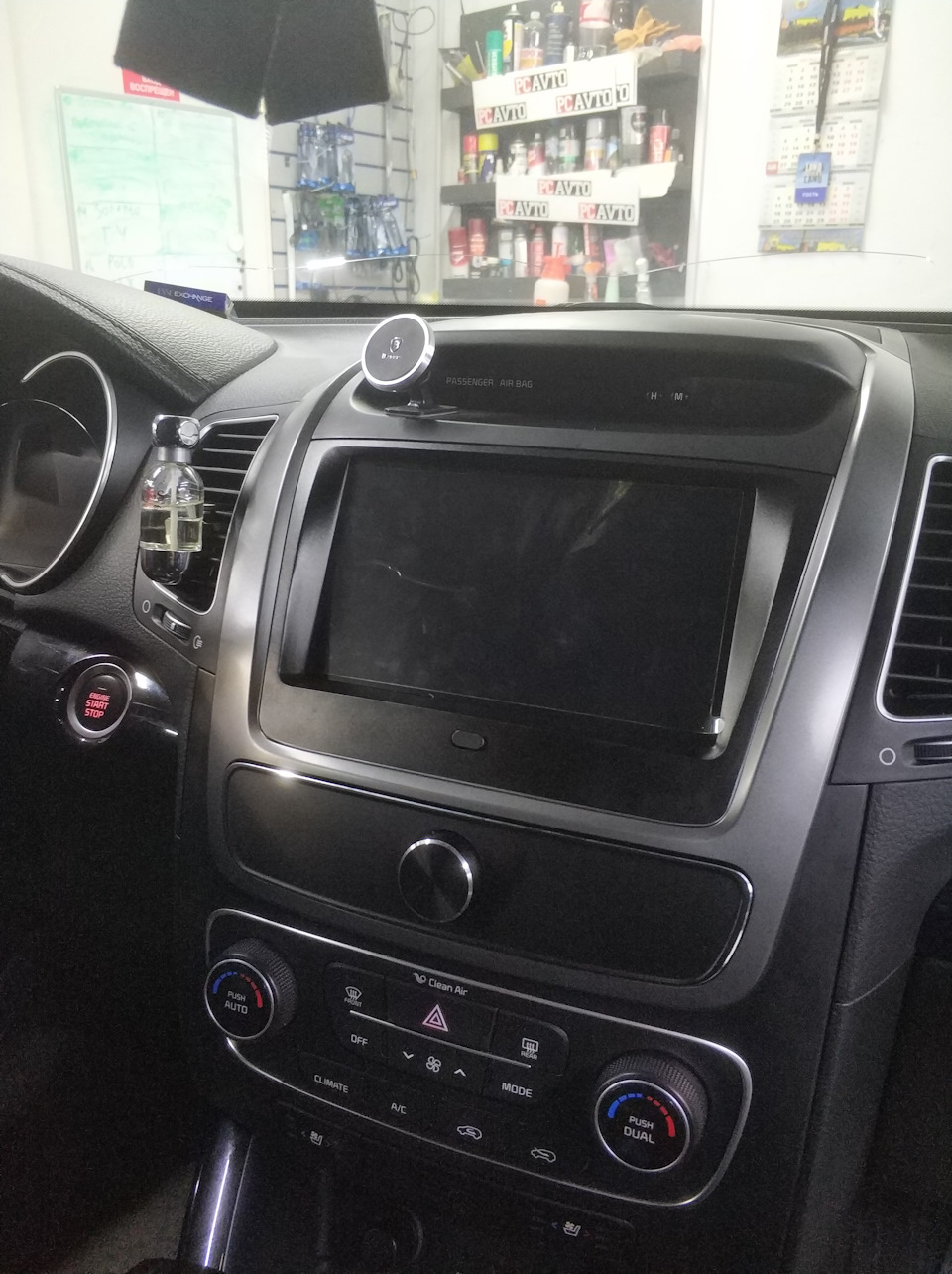Фото в бортжурнале KIA Sorento (2G)