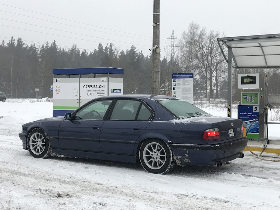 вообщем все успешно собрал и поехал — BMW 7 series (E38)