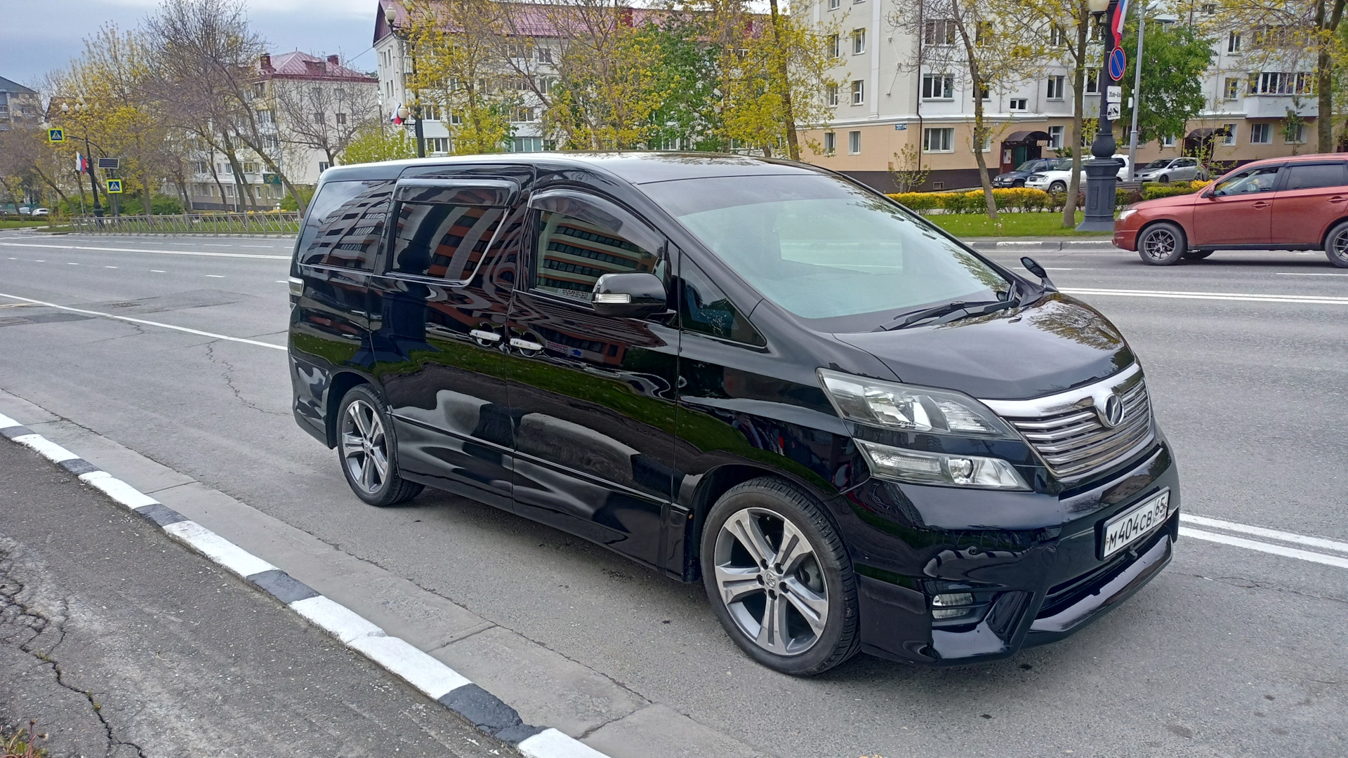 Toyota Vellfire 2008 Абхазия