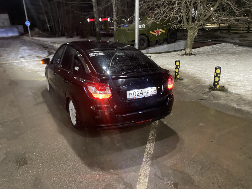 Замена заднего фонаря. Немного фото — Lada Гранта Лифтбек (1G), 1,6 л ...