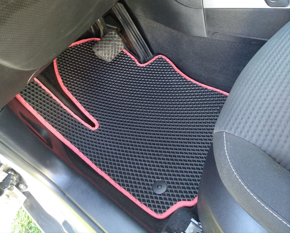 Коврики салона и багажника EVA — SEAT Altea Freetrack, 2 л, 2012 года ...