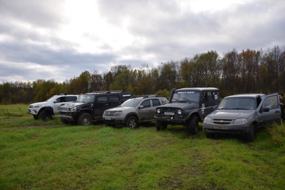Непростой круговой маршрут через реку Лавна. Дастер, Шнива, УАЗ, Хаммер ...