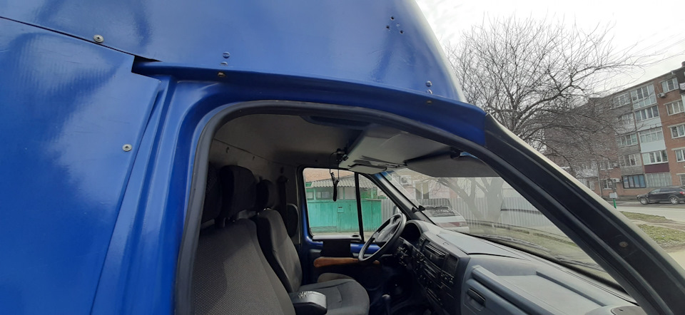 Полка под рацию — ГАЗ Газель, 2,5 л, 2006 года | аксессуары | DRIVE2