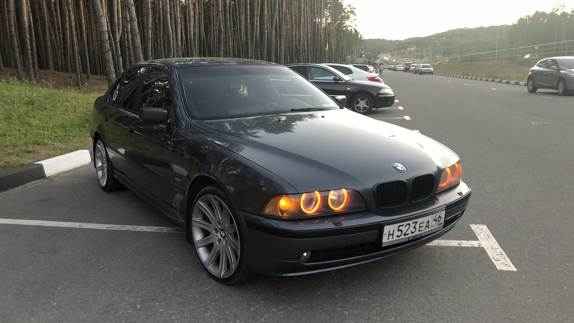 Е 45. БМВ 523i. BMW 523i 2000г. БМВ 39 523. BMW 5-Series 523i.