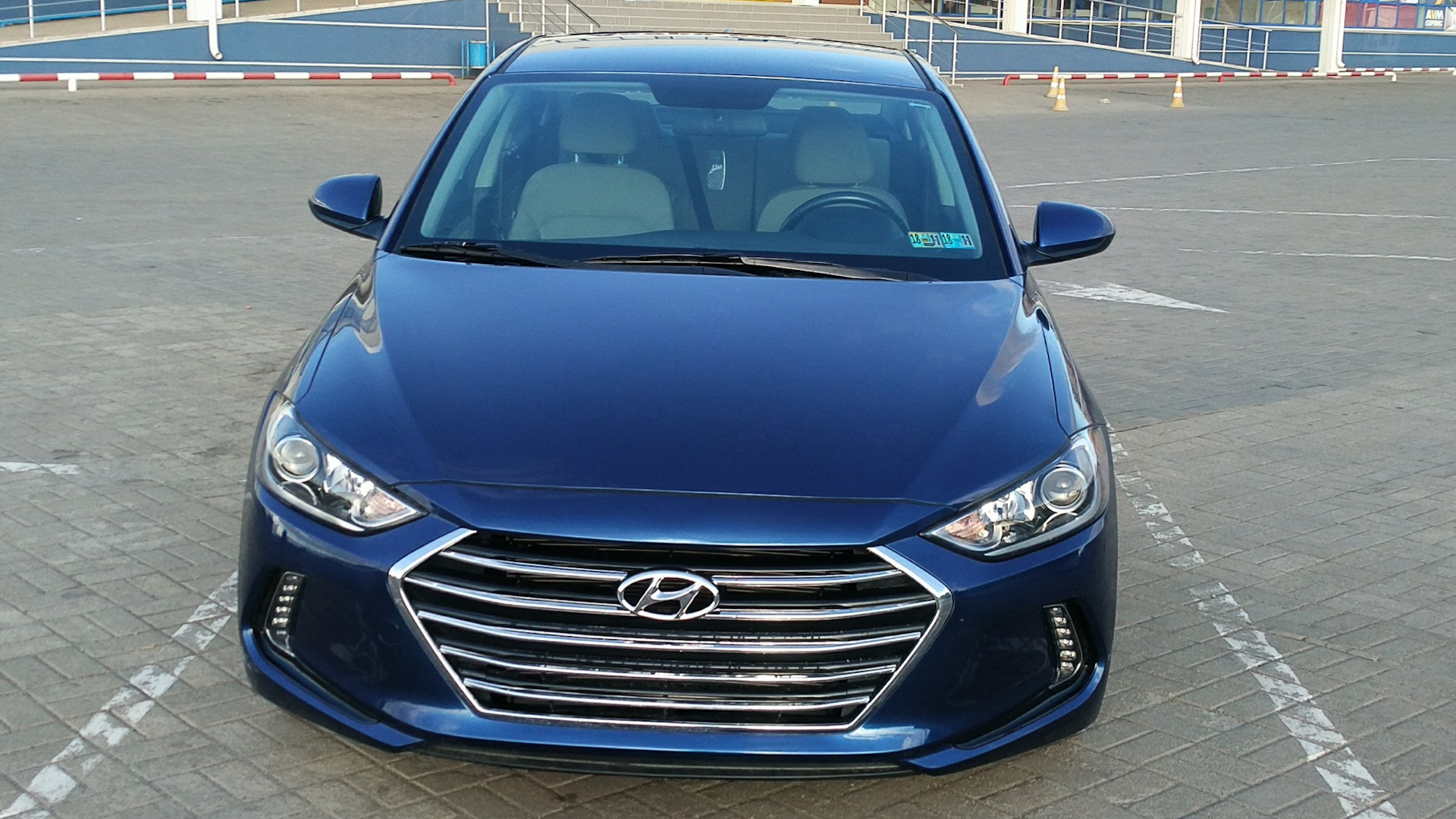 Hyundai Elantra (6G) 2.0 бензиновый 2016 | 2.0 АТ USA на DRIVE2