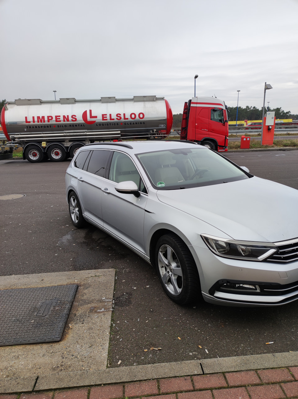 Поездка в 🇷🇺 — Volkswagen Passat Variant (B8), 2 л, 2018 года |  путешествие | DRIVE2