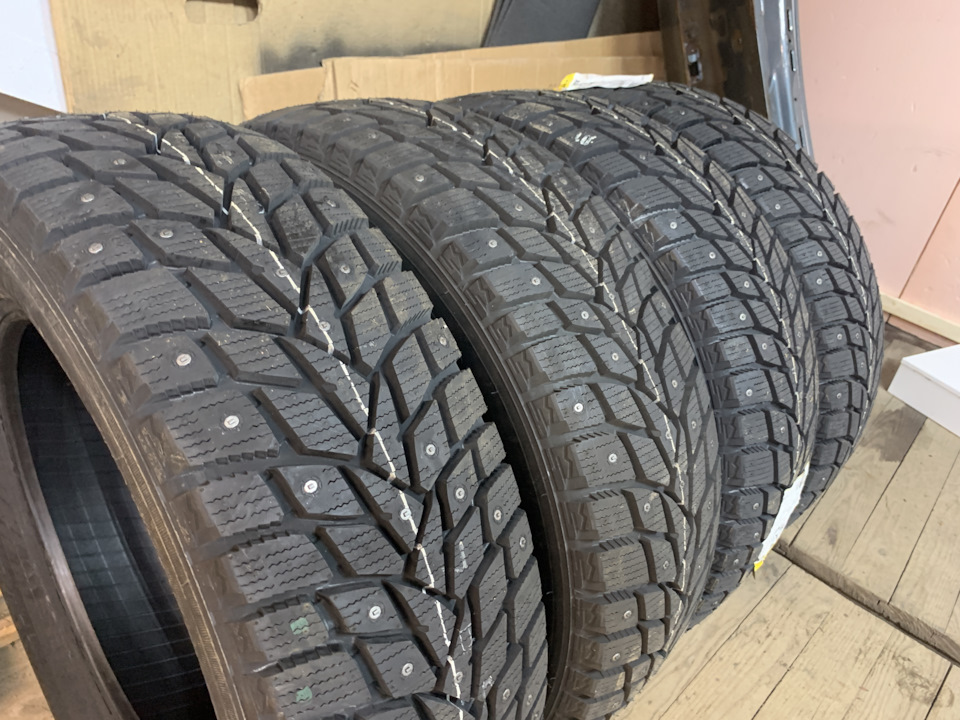 Dunlop grandtrek ice 225 65 r17