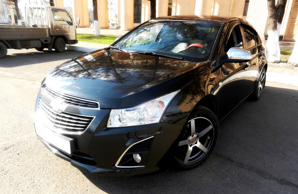 Chevrolet Cruze r17 Воссен