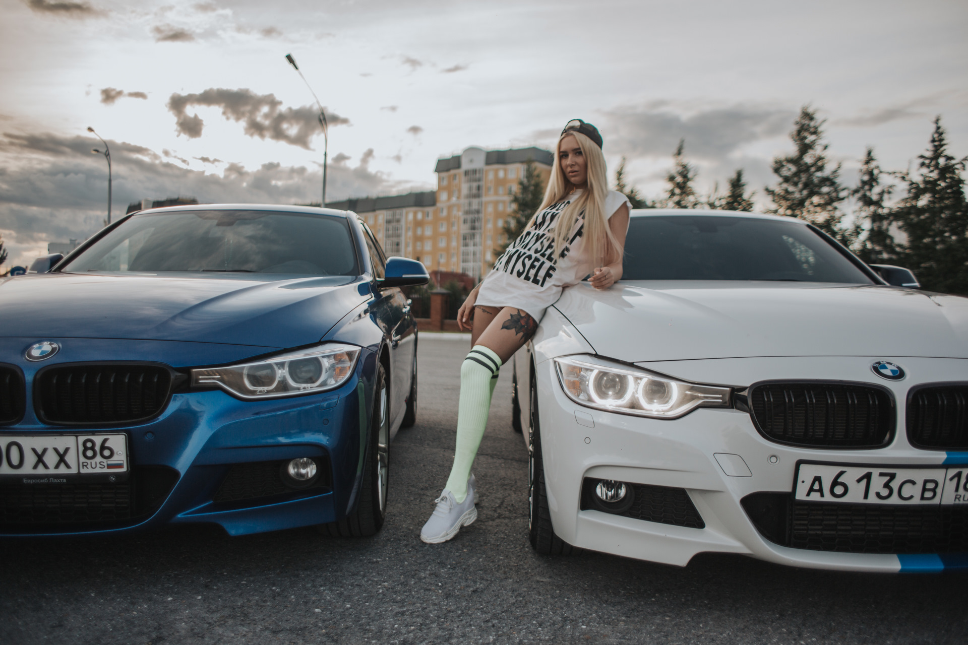 BMW f30 девушка