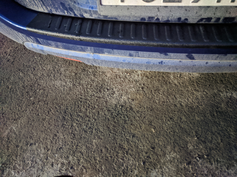 Накладки на передние пороги и задний бампер — Ford Fusion, 1,6 л, 2007 ...