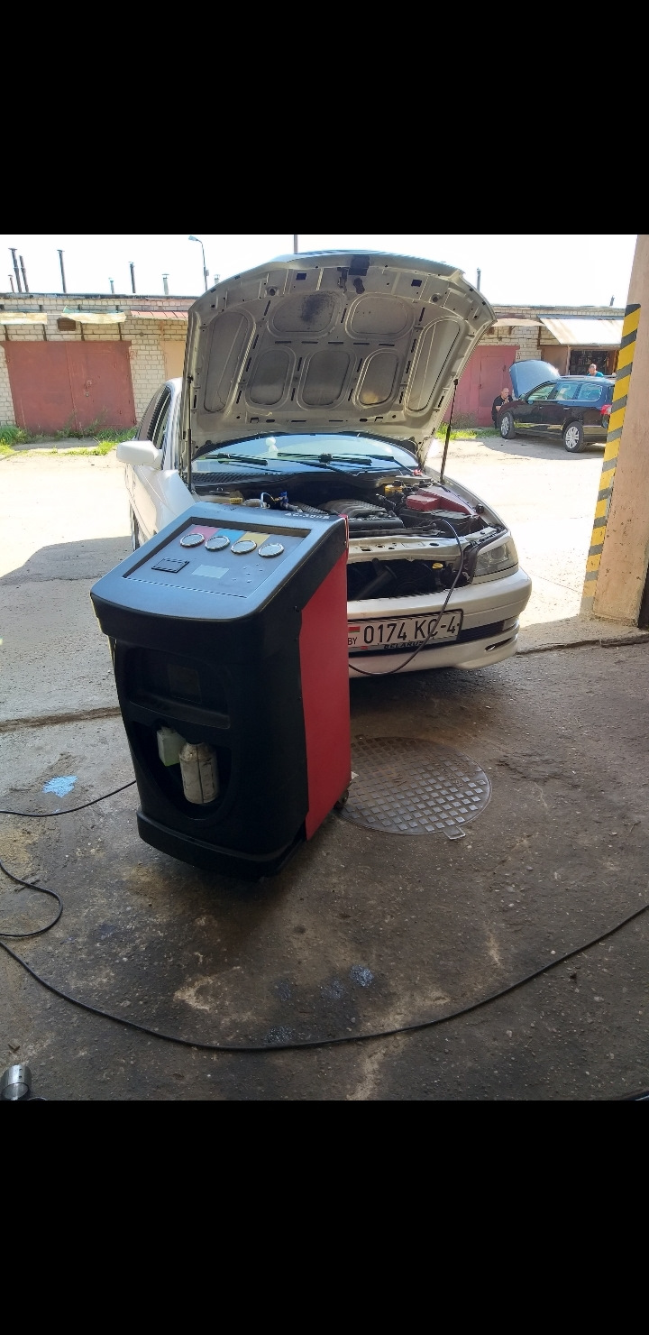 Проверка кондиционера на утечку. — Opel Omega B, 2,5 л, 2001 года ...