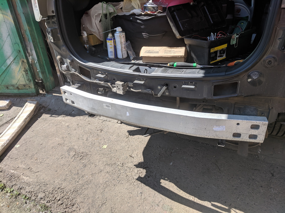 14. Усилитель бампера — Mitsubishi Outlander (3G), 2,4 л, 2012 года ...