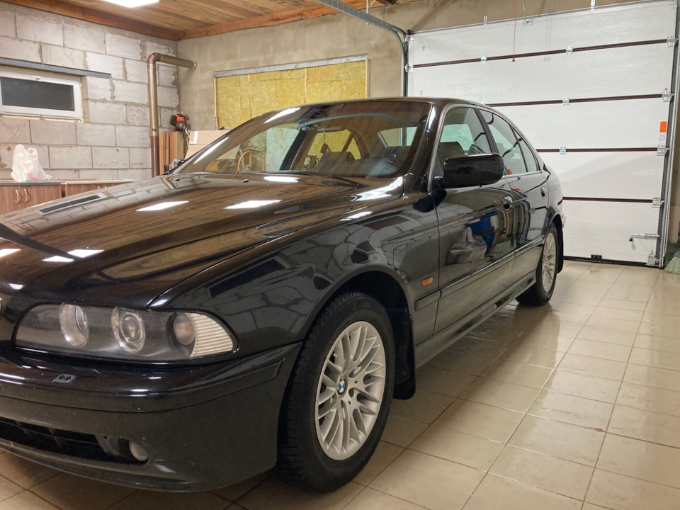 Фото в бортжурнале BMW 5 series (E39)