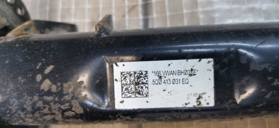 Амортизаторы передние Skoda Octavia a7 RS на Skoda Octavia A7 Mk3. Б/у ...