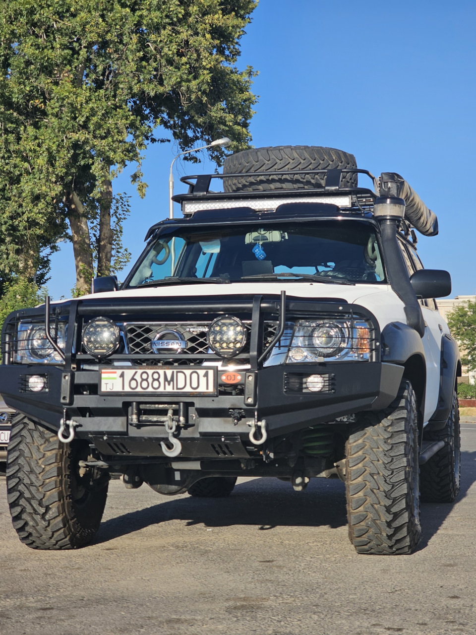 Несколько фотографий моей машины — Nissan Patrol (Y61), 4,2 л, 2008 года |  стайлинг | DRIVE2