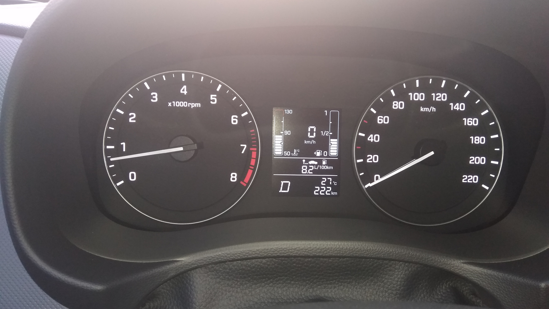 Крета бак бензина. Датчик топлива хендай крета 2016 года. Крета бак бензина. Расход бензина hyundai creta. Крета хендай полный бак.