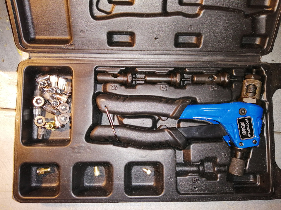 Как сделать подсветку на магнитоле