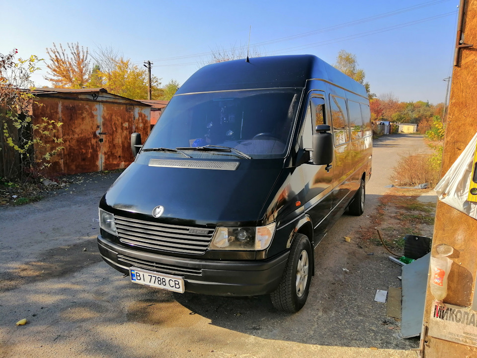 Мерседес спринтер 2.9. Мерседес Спринтер 2.2. Sprinter 2.9 TDI. Мерседес Спринтер тди 2.9.