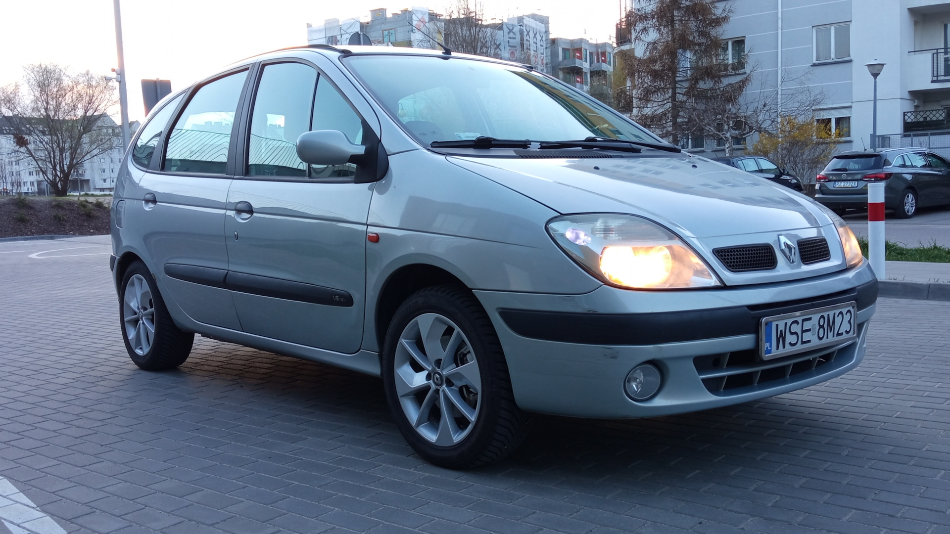 Renault Megane Scenic 1.6 бензиновый 1999 | Apokalipsie car на DRIVE2