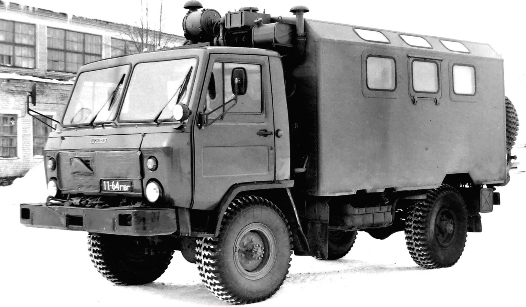 Покупка газ 3301 в армии фото цена
