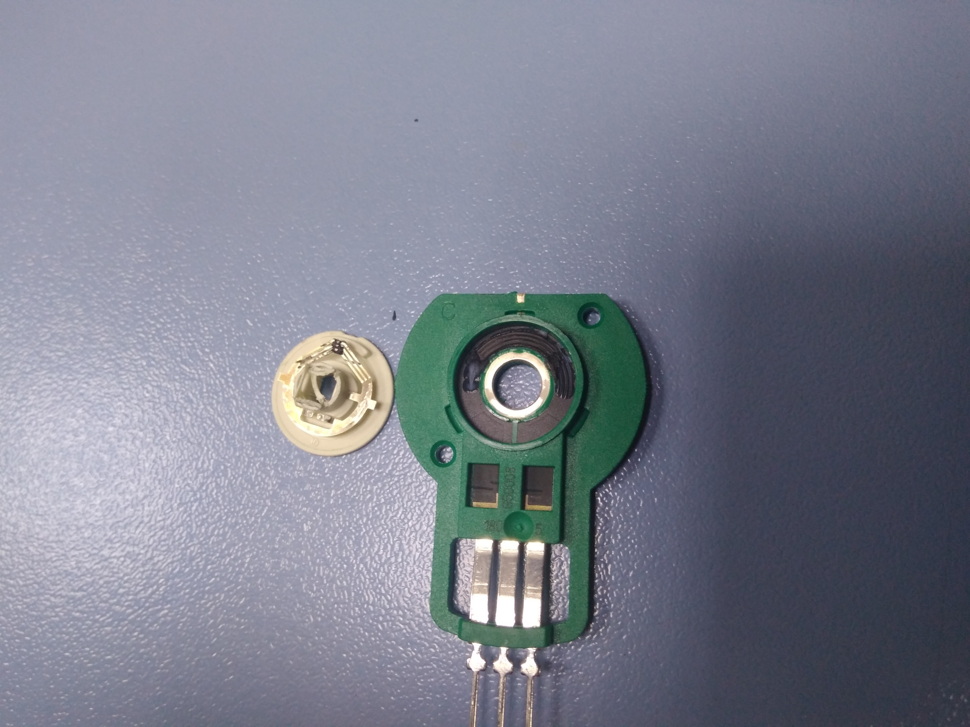 чистка потенциометра. переменный резистор в500к для диммеров. чистка потенциометра. 10kax2 потенциометр. чистка потенциометра.