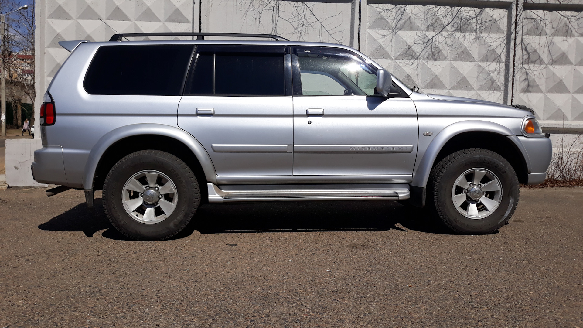 Купить Mitsubishi Pajero Sport 2006 Года