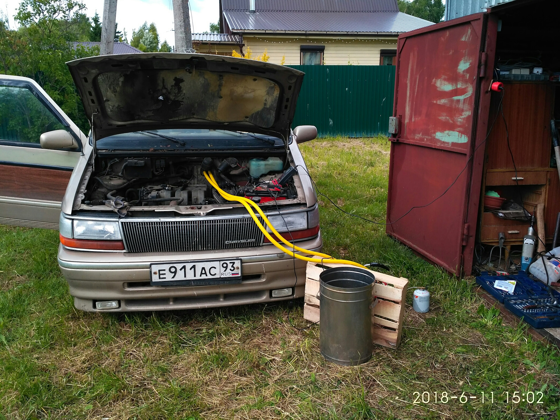 Чем промыть печку. Промывка печки автомобиля. Промывка печки автомобиля без снятия. Промывка печки без снятия Caldina. Промывка печки автомобиля без снятия своими руками.