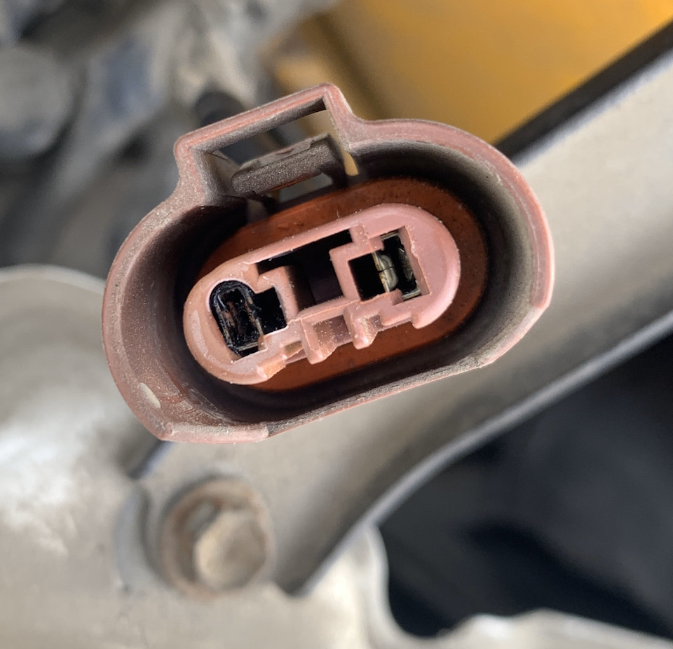 Прикуривание аккумулятора — Toyota Mark II Qualis, 2,2 л, 2000 года ...