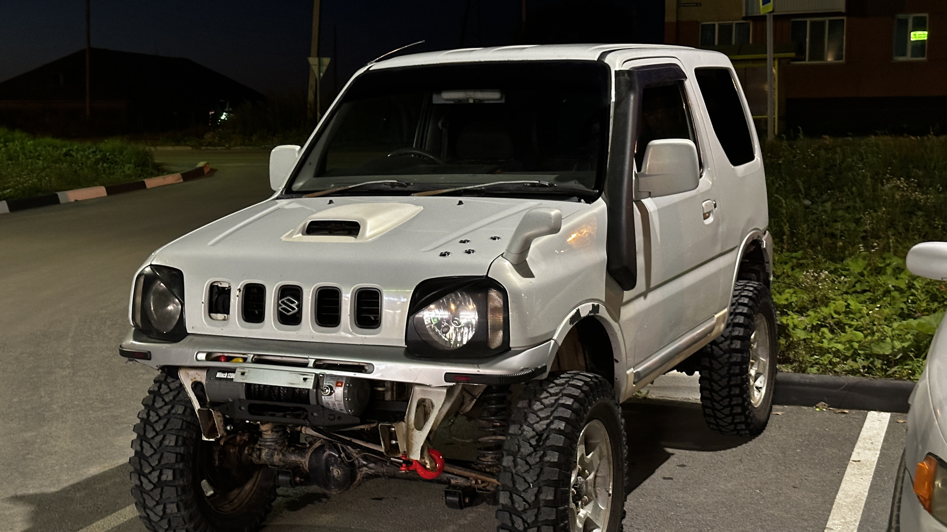 Судзуки джимни 2000. Сузуки джимни 2000г. Сузуки джимни 2000. Suzuki jimny 43 кузов. Сузуки джимни 2000г.