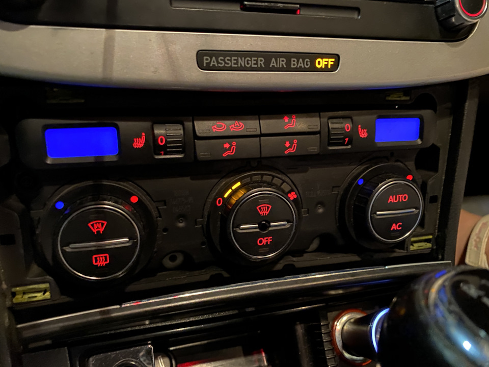 Блок климата не показывает значения — Volkswagen Passat B6, 1,8 л, 2008 ...