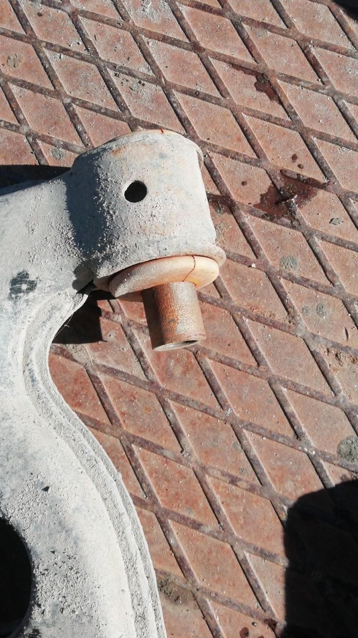 Замены передних рычагов Опель Зафира Б\\Opel Zafira B — Opel Zafira B, 1 ...