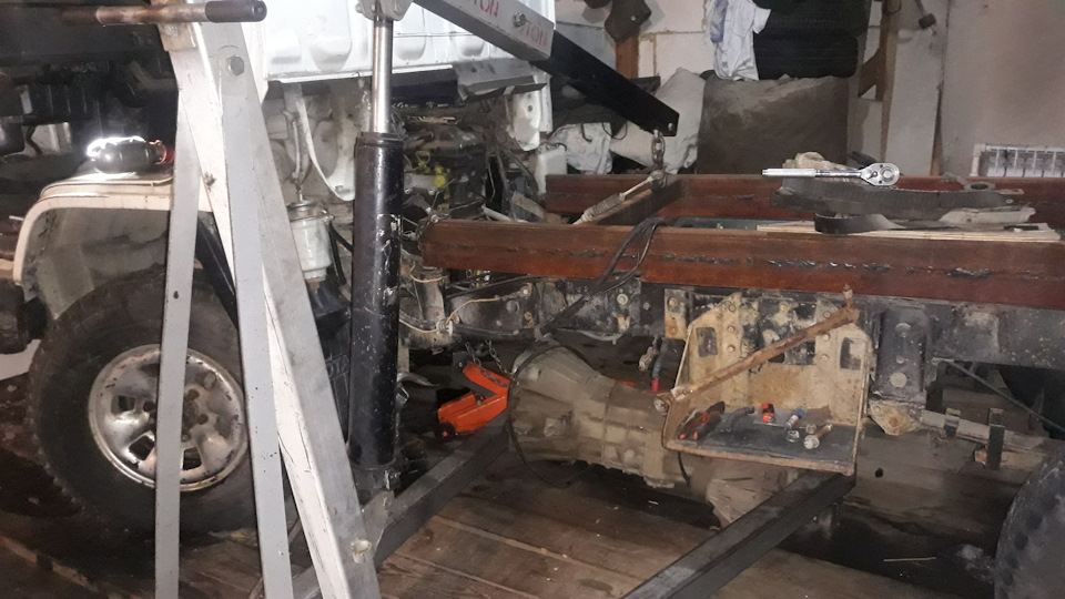 Клинит тормозной суппорт. Диагностика подвески. — Renault Laguna II, 2 ...