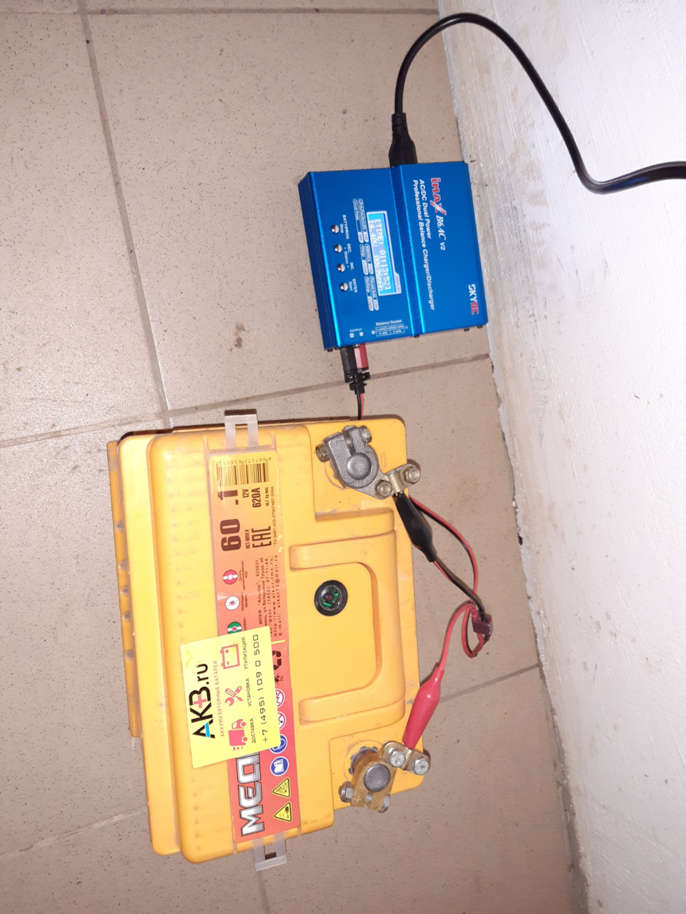 Зарядка аккумулятора — Lada Калина 2 хэтчбек, 1,6 л, 2014 года | своими ...